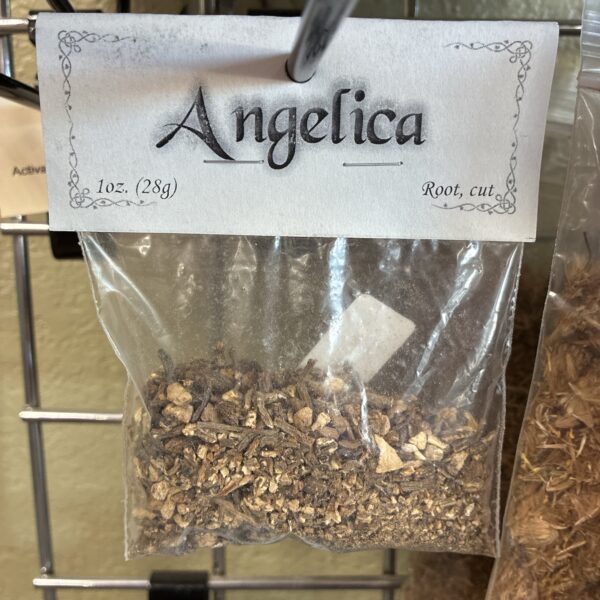 Angelica Root Cut 1 Oz.