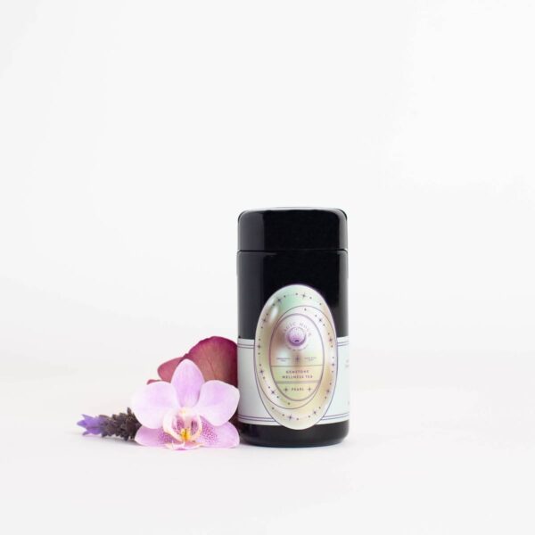 Pearl Tea of Beauty, Clarity, and a Sense of Peace - Violet Glass Traveler Jar with .5oz Loose Leaf Tea (10-15 Cups)